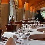 & Monasterio De Ξενοδοχείο Boltaña
