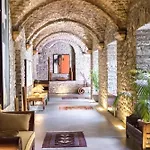 & Monasterio De 호텔 5*