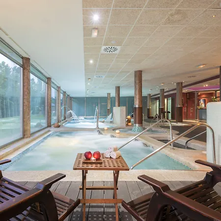 & Monasterio De 5*