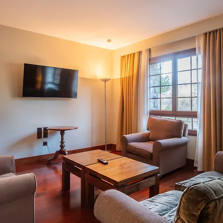 & Monasterio De Otel Boltaña