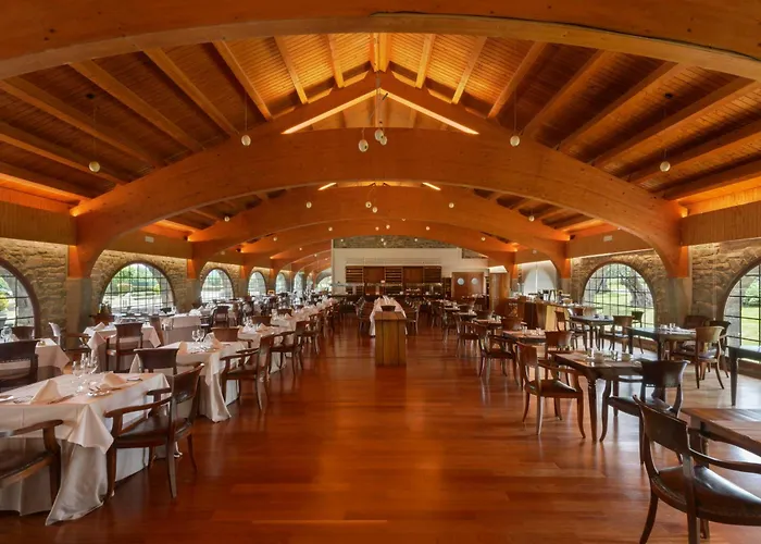 & Monasterio De Boltaña