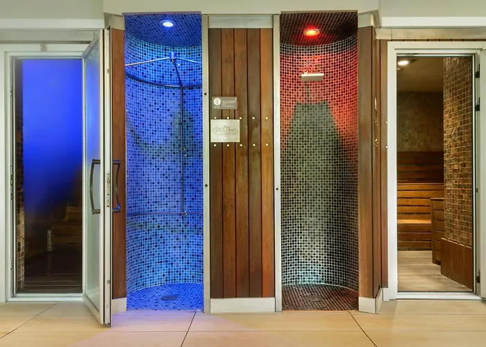 & Monasterio De Ξενοδοχείο Boltaña