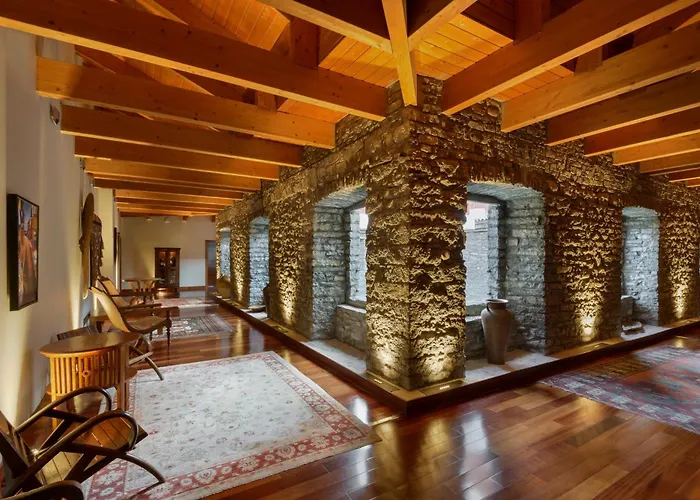 & Monasterio De Hotel