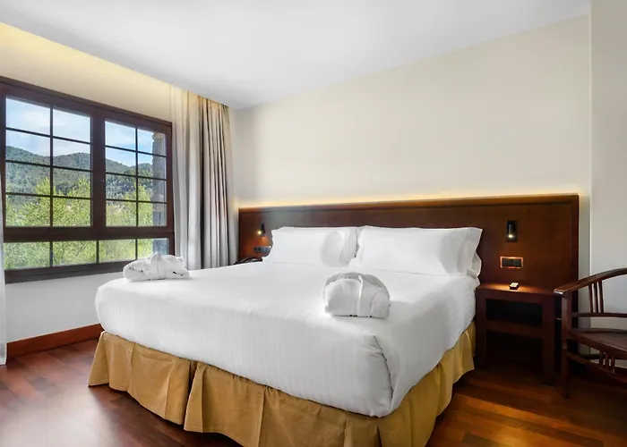 Hotel & Monasterio De 5*