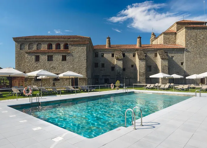 Hotel & Monasterio De